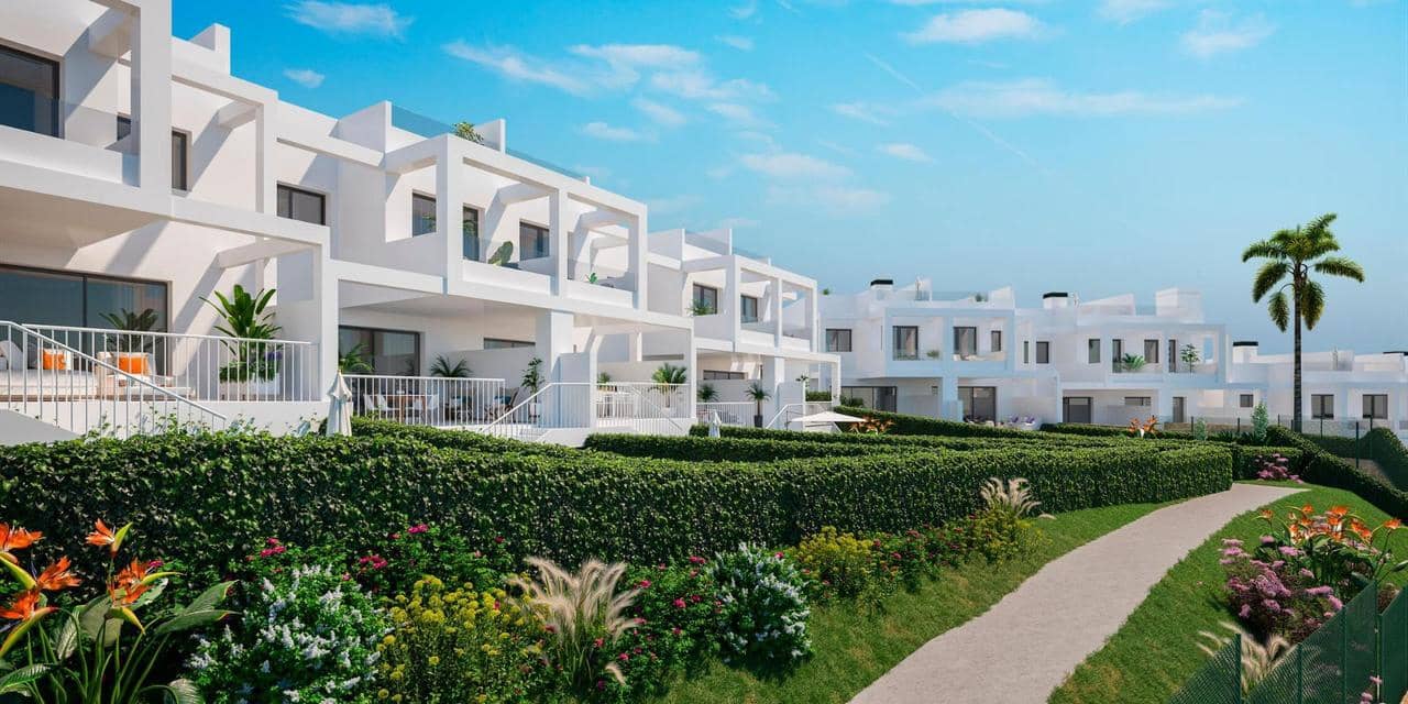 3 soveværelse Byhus til salg i Manilva med swimmingpool - € 562.750 (Ref: 8612950)
