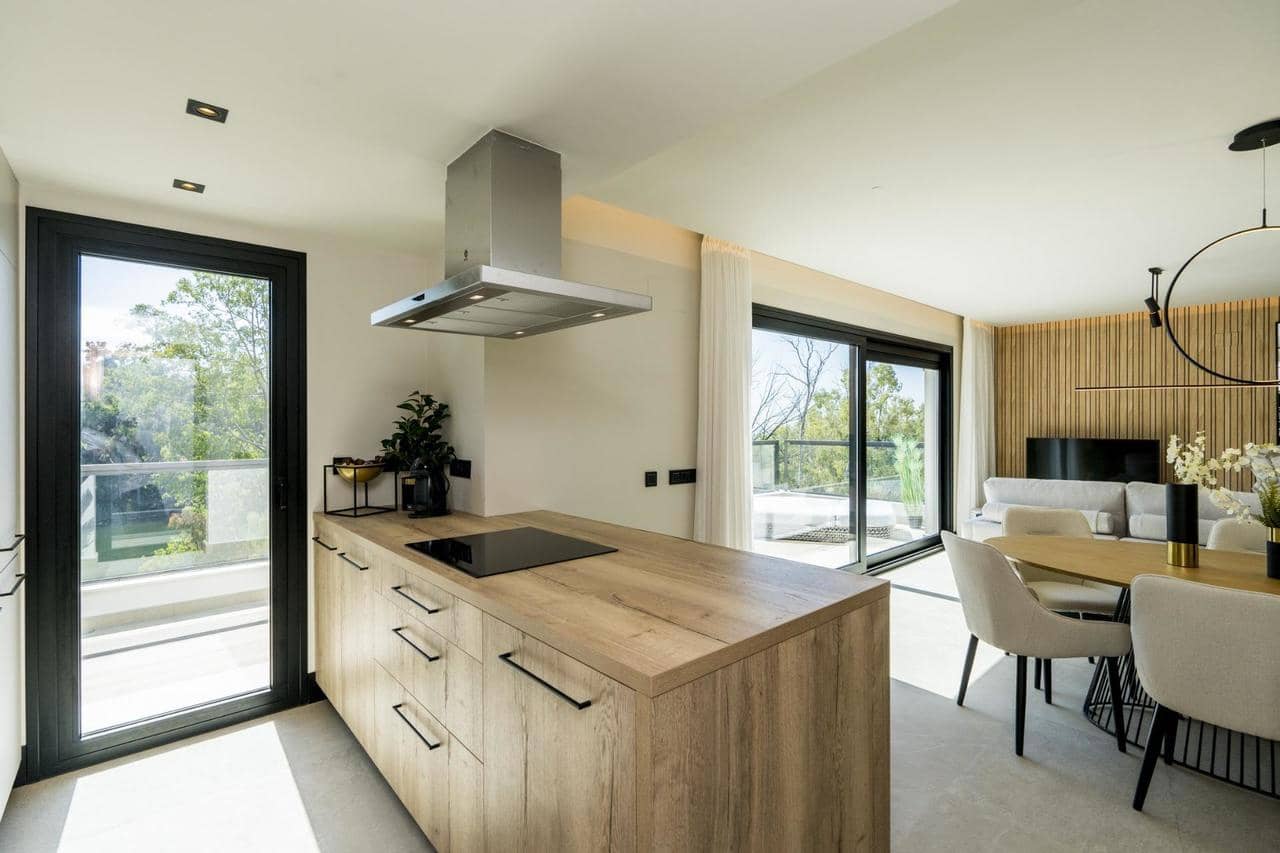 3 soveværelse Penthouse til salg i Marbella med swimmingpool garage - € 950.000 (Ref: 8619603)