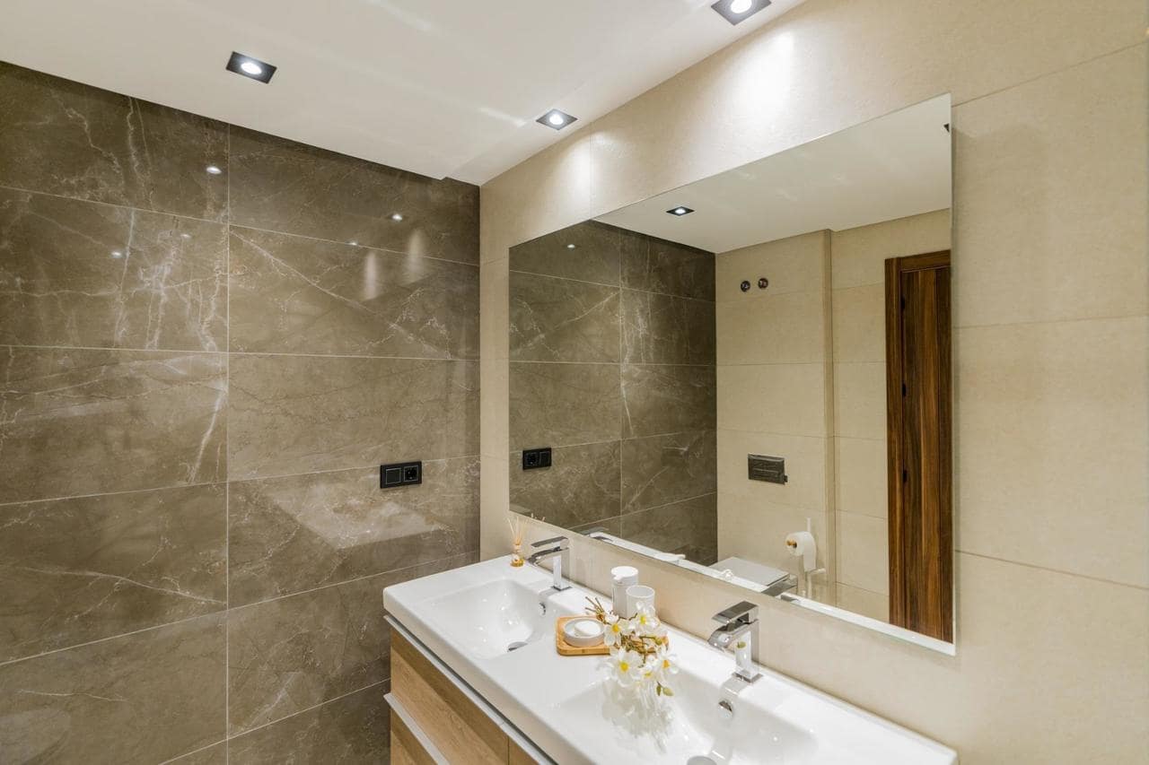 3 soveværelse Penthouse til salg i Marbella med swimmingpool garage - € 950.000 (Ref: 8619603)