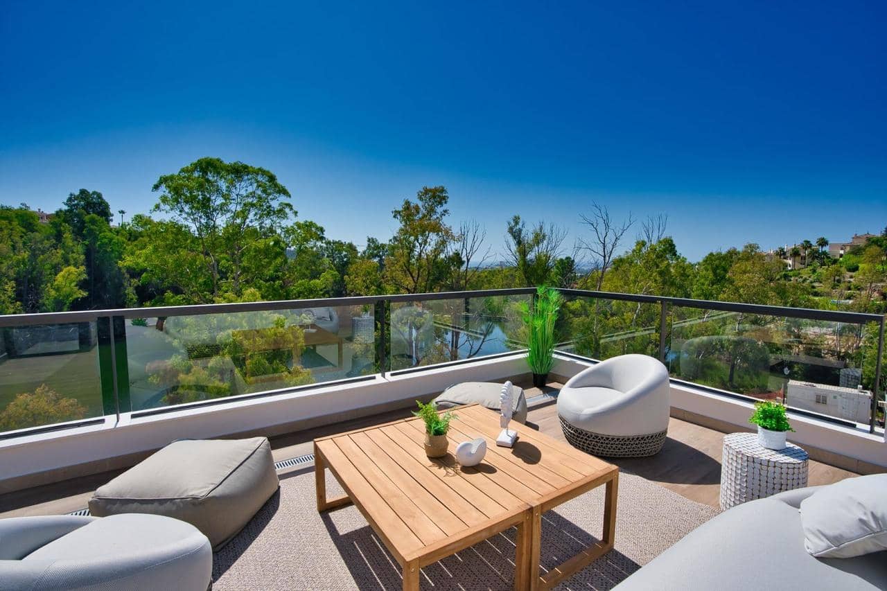 3 soveværelse Penthouse til salg i Marbella med swimmingpool garage - € 950.000 (Ref: 8619603)