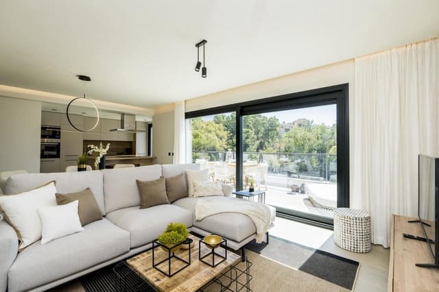 3 soveværelse Penthouse til salg i Casco Antiguo, Marbella med swimmingpool garage - € 950.000 (Ref: 8619603)