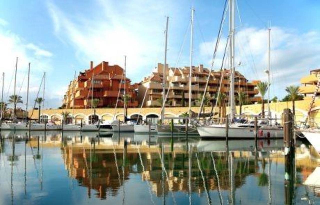 4 camera da letto Villa in vendita in Sotogrande con piscina - 673.000 € (Rif: 8620243)