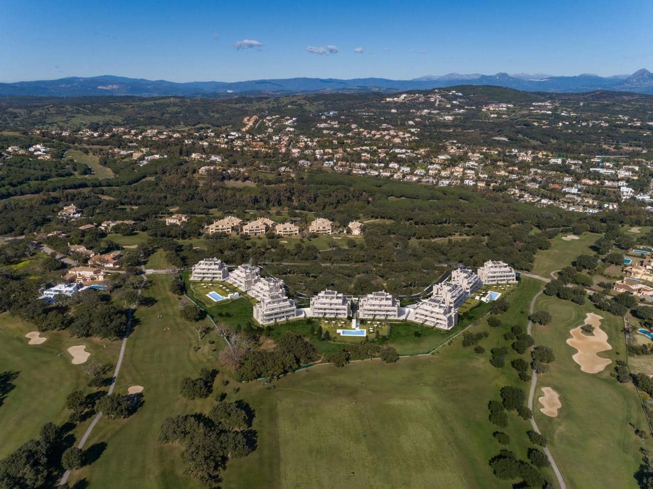 3 Zimmer Apartment zu verkaufen in Sotogrande mit Pool Garage - 640.000 € (Ref: 8625507)