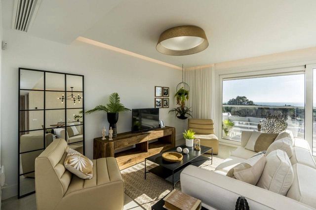 3 Zimmer Apartment zu verkaufen in Sotogrande, San Roque mit Pool Garage - 640.000 € (Ref: 8625507)