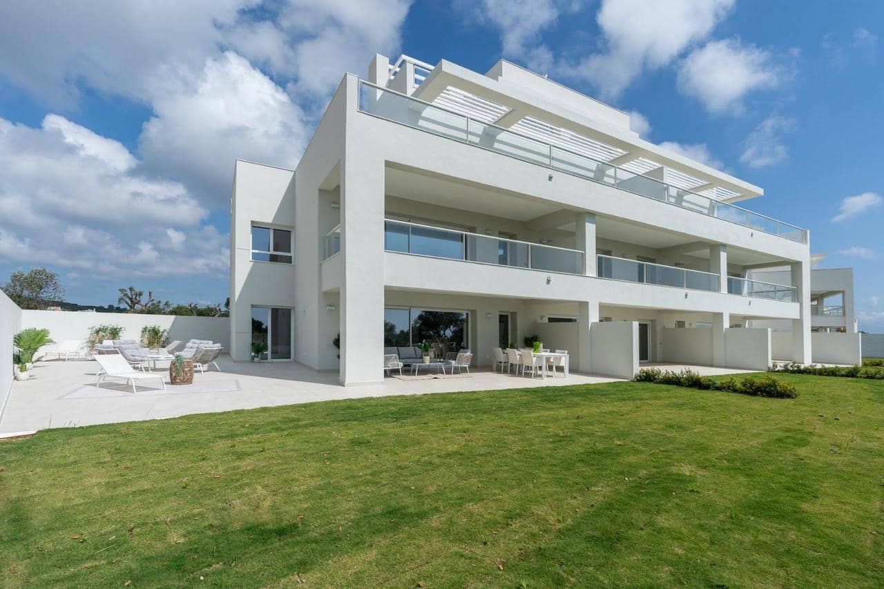 3 Zimmer Apartment zu verkaufen in Sotogrande mit Pool Garage - 640.000 € (Ref: 8625507)