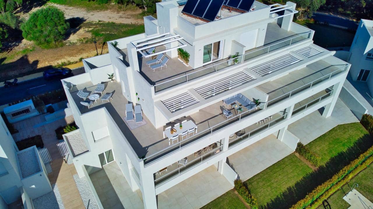 3 Zimmer Apartment zu verkaufen in Sotogrande mit Pool Garage - 640.000 € (Ref: 8625507)