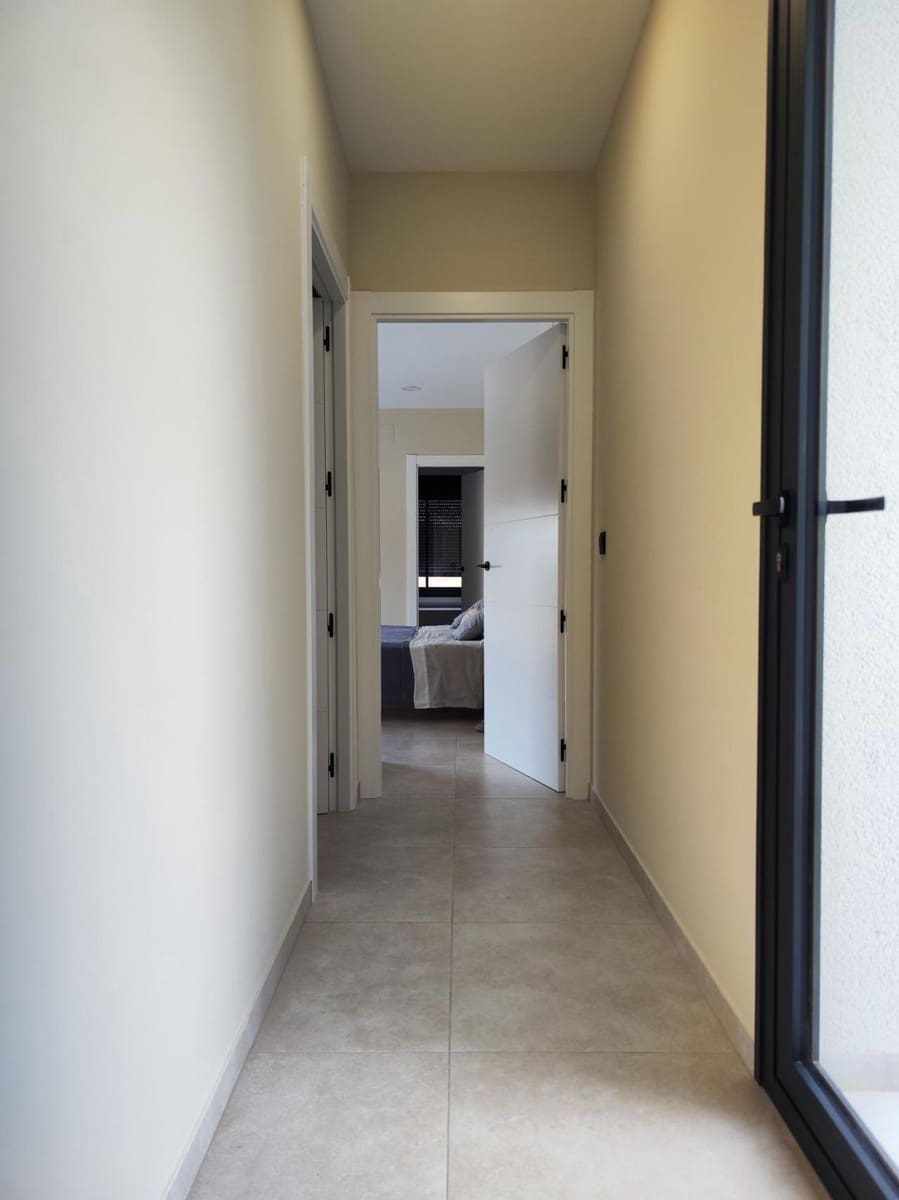 3 Zimmer Villa zu verkaufen in Pinoso mit Pool - 280.000 € (Ref: 8635468)