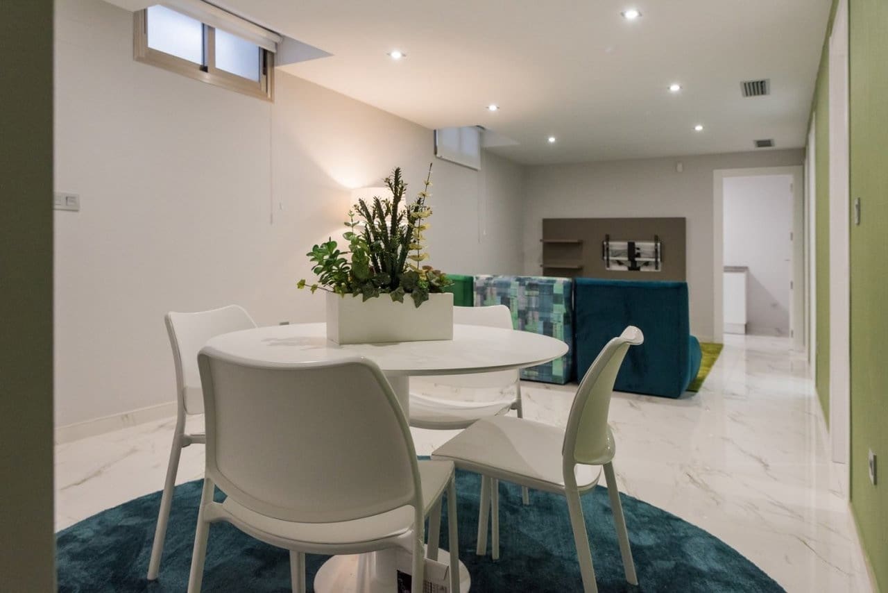 4 slaapkamer Villa te koop in Orihuela Costa met zwembad - € 488.000 (Ref: 8637559)