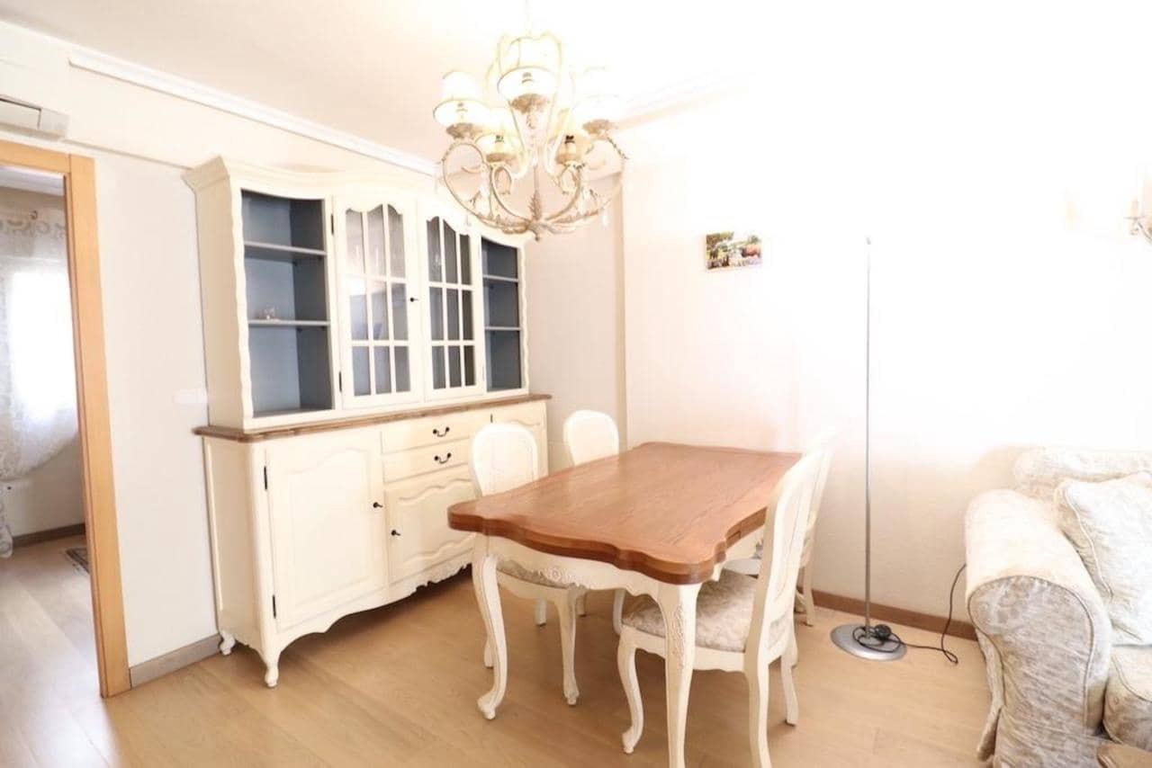 5 sypialnia Willa na sprzedaż w Torrevieja z basenem - 220 000 € (Ref: 8647768)