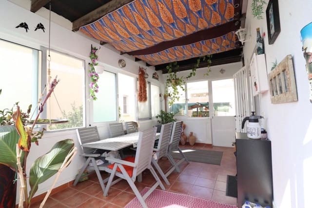 2 camera da letto Villa in vendita in Dehesa de Campoamor, Orihuela con piscina - 205.000 € (Rif: 8647774)