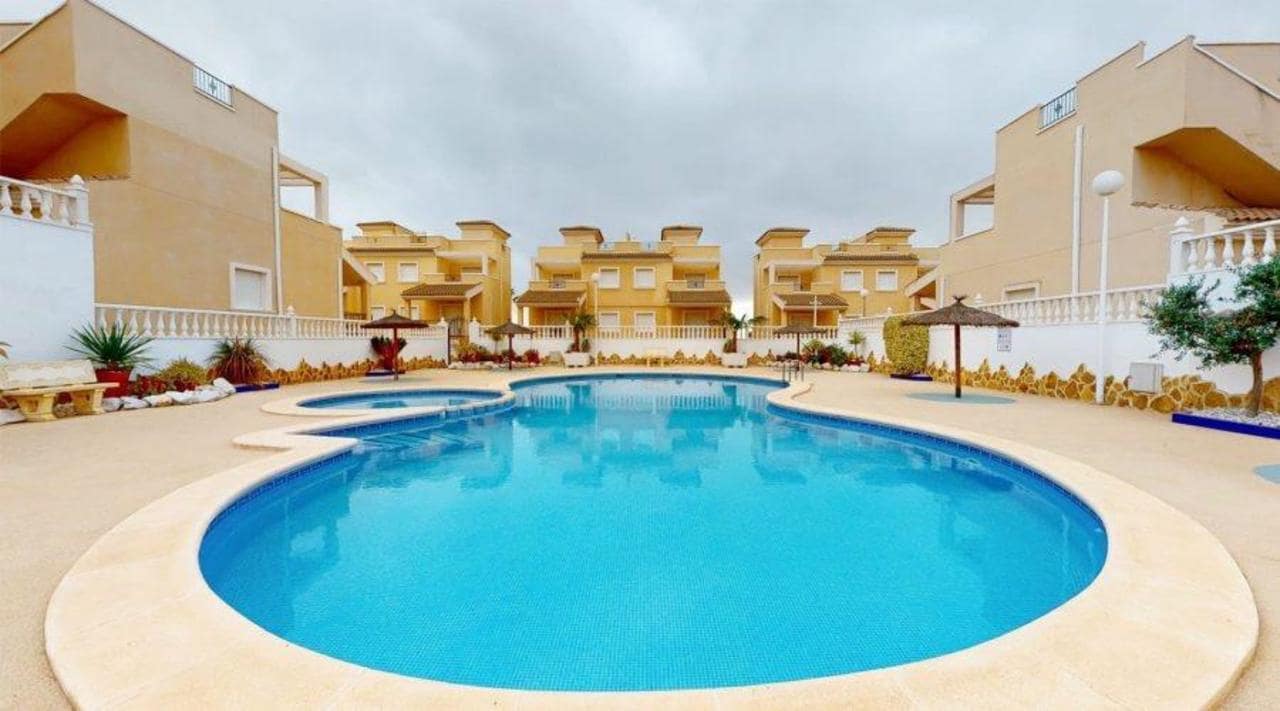 3 camera da letto Villa in vendita in San Miguel de Salinas con piscina - 218.000 € (Rif: 8647790)