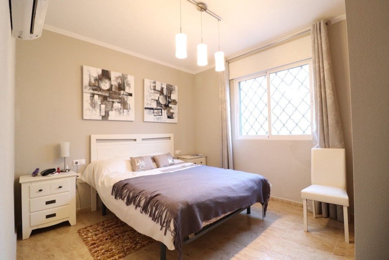 3 soverom Leilighet til salgs i Orihuela Costa med svømmebasseng - € 170 000 (Ref: 8647794)