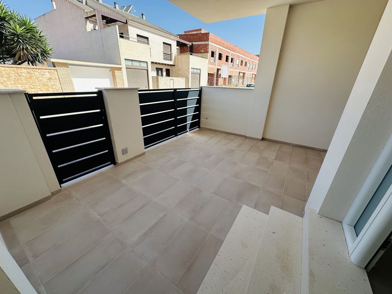 3 bedroom Villa for sale in Pilar de la Horadada with garage - € 265,000 (Ref: 8685287)