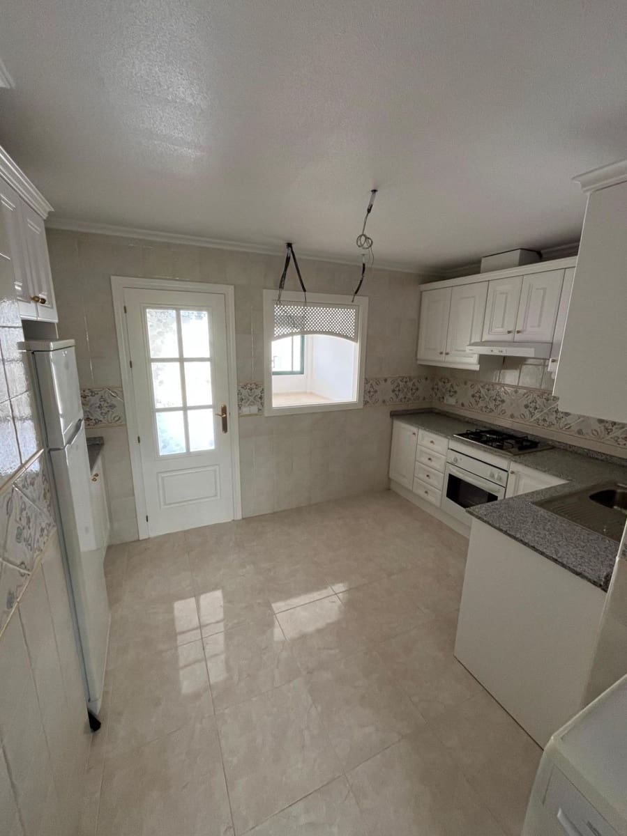 2 bedroom Penthouse for sale in Orihuela Costa with pool - € 347,700 (Ref: 8694177)