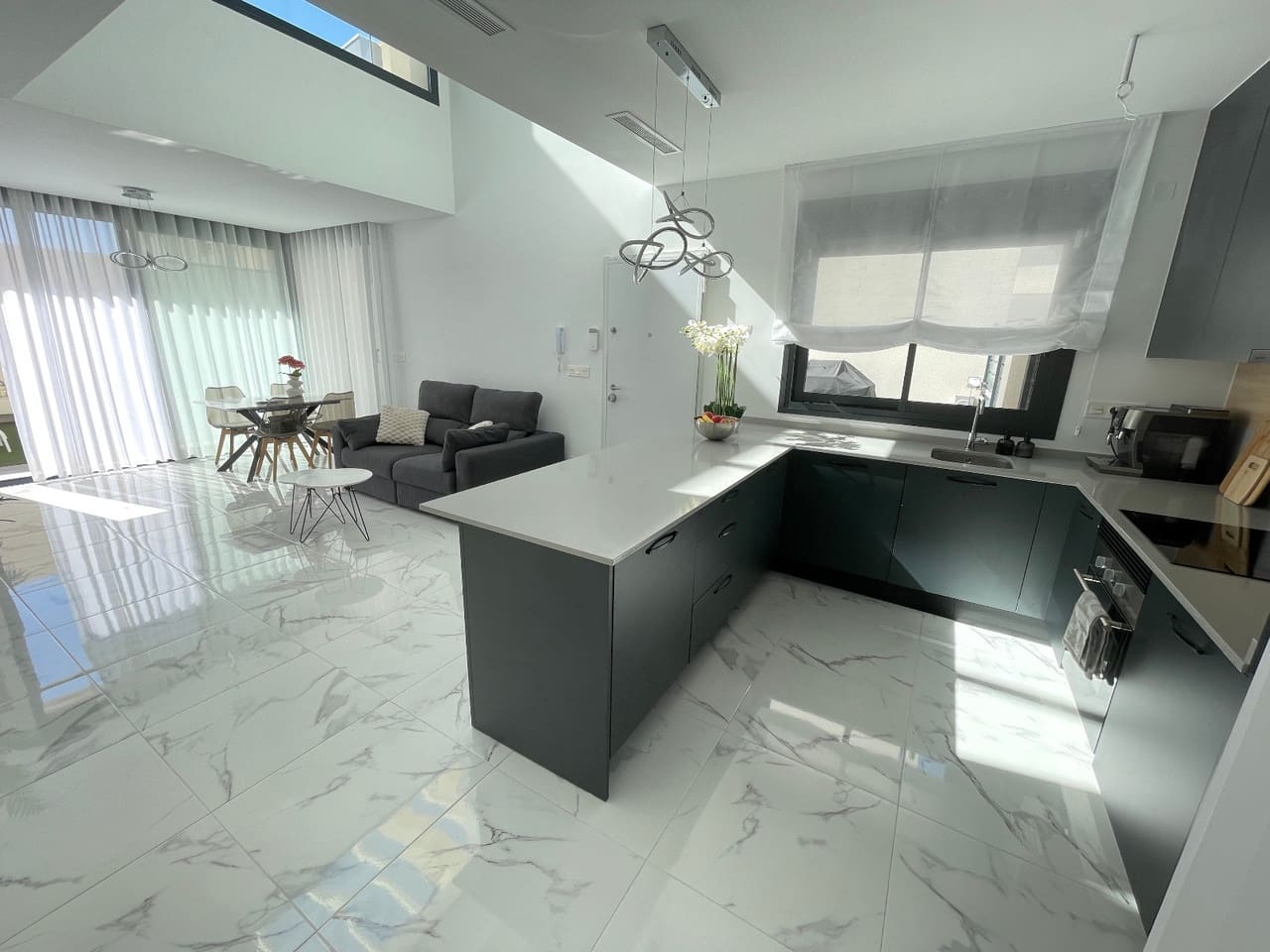 3 Zimmer Villa zu verkaufen in Los Montesinos mit Pool - 389.000 € (Ref: 8716754)