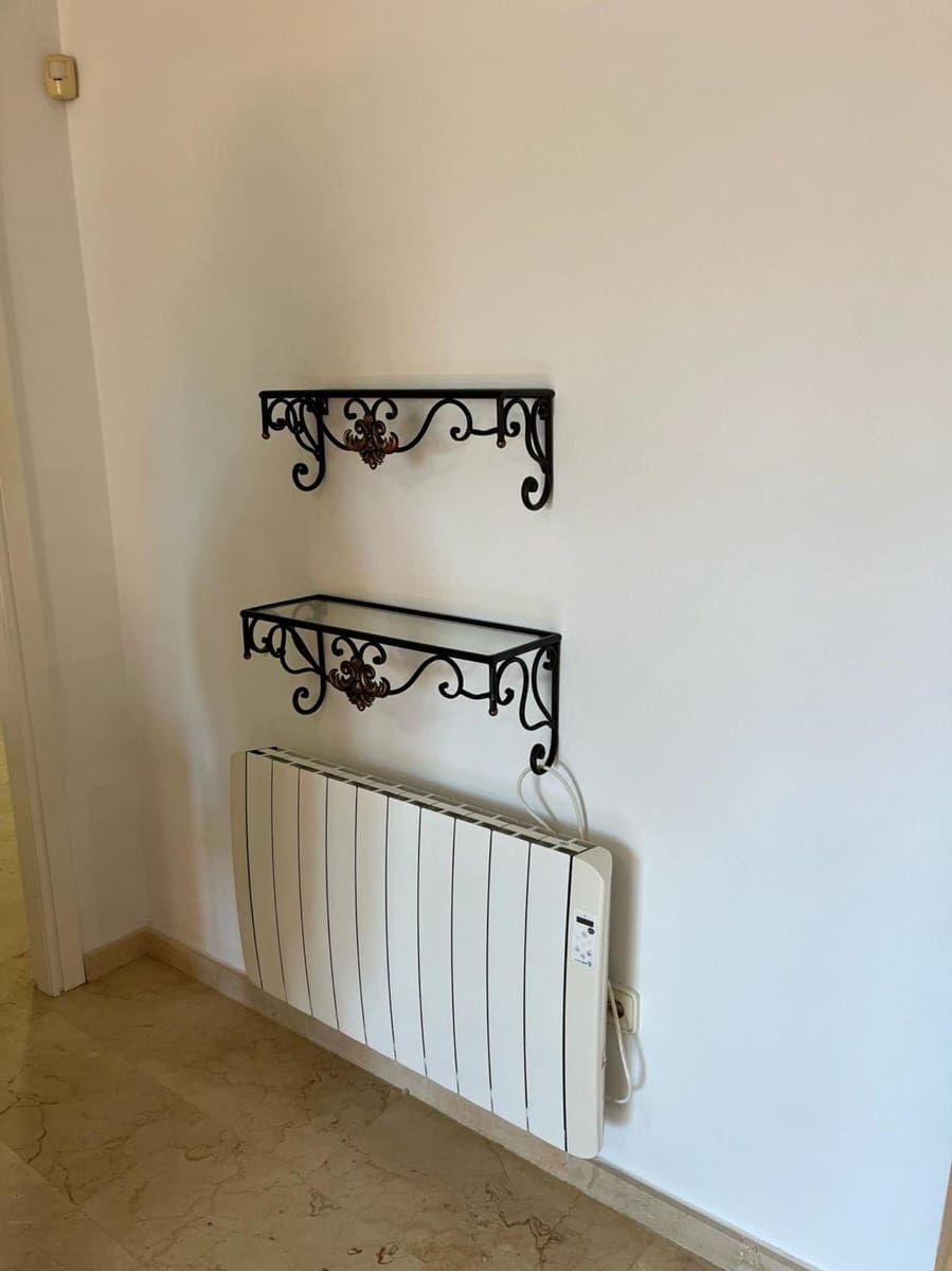 2 soveværelse Lejlighed til salg i Playa Flamenca - € 189.950 (Ref: 8716762)