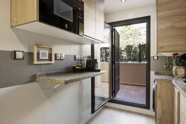 2 soveværelse Lejlighed til salg i La Cala de Mijas, Mijas med swimmingpool garage - € 375.000 (Ref: 8716766)