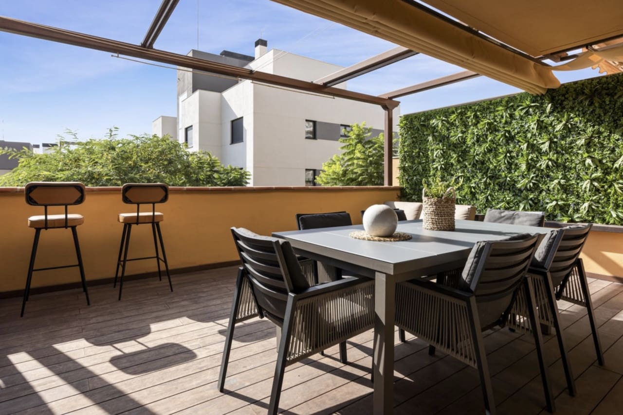 2 soveværelse Lejlighed til salg i La Cala de Mijas med swimmingpool garage - € 375.000 (Ref: 8716766)