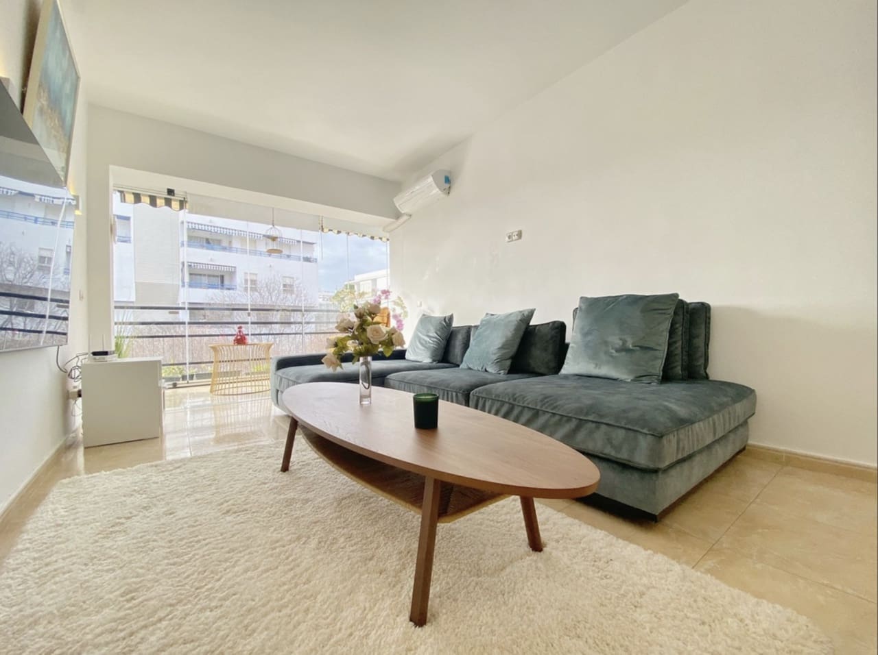 2 makuuhuone Huoneisto myytävänä paikassa Marbella mukana 
autotalli - 325 000 € (Ref: 8716769)