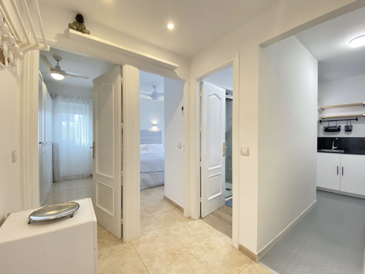 2 makuuhuone Huoneisto myytävänä paikassa Marbella mukana 
autotalli - 325 000 € (Ref: 8716769)