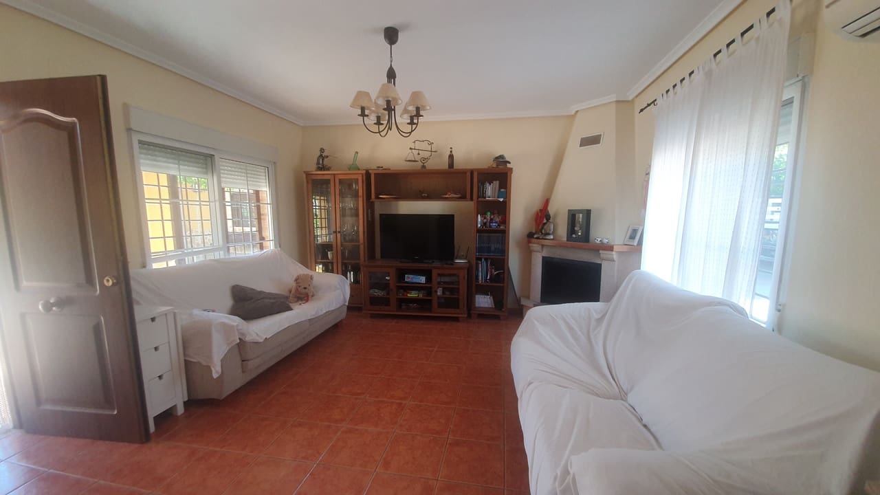 4 bedroom Villa for sale in Cabezo de la Plata with pool garage - € 295,000 (Ref: 8716813)