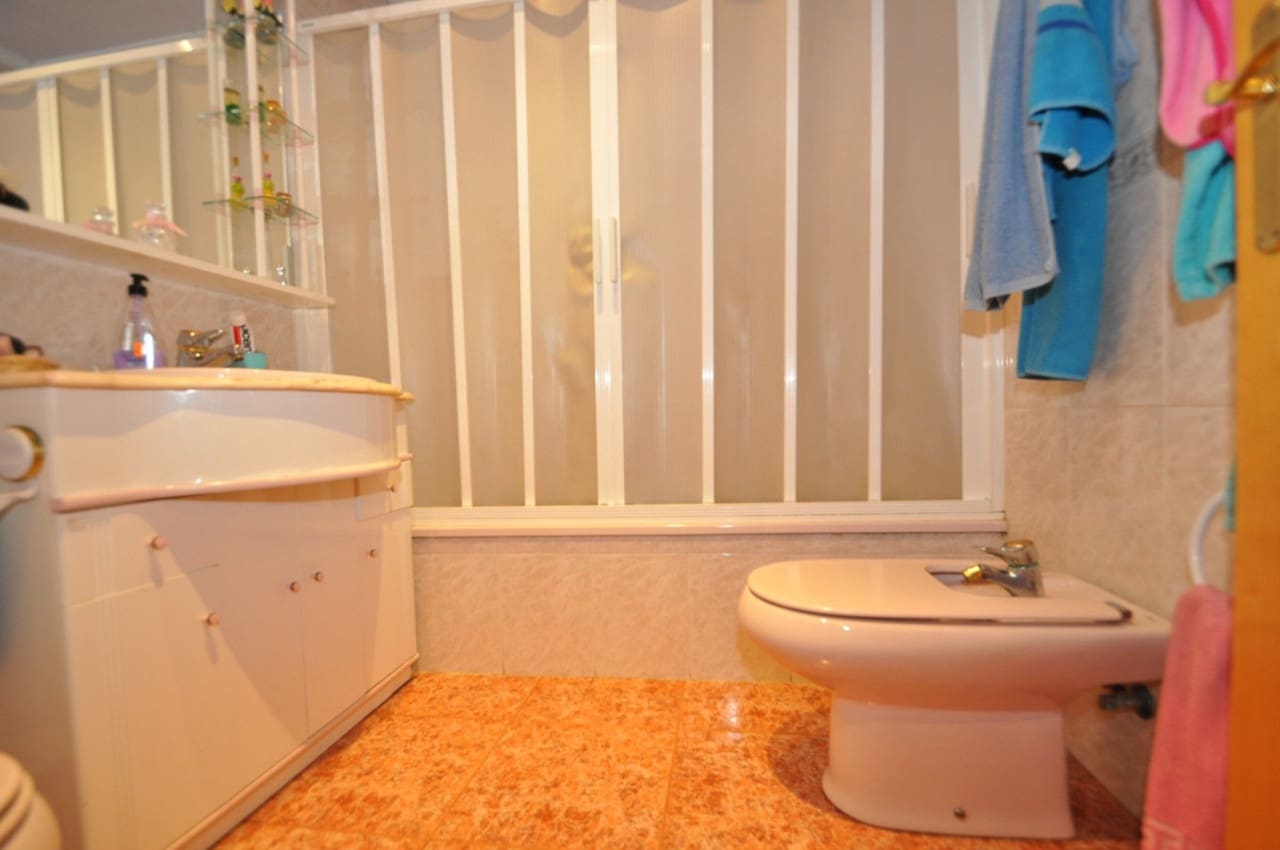 3 chambre Villa/Maison à vendre à Pinoso - 199 995 € (Ref: 8729395)