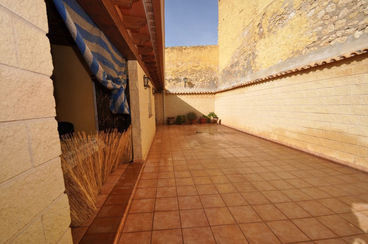 3 chambre Villa/Maison à vendre à Pinoso - 199 995 € (Ref: 8729395)