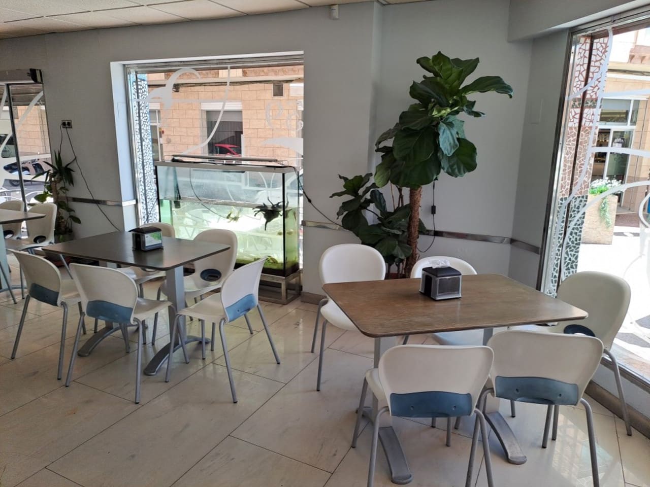 Kommersiell till salu i La Mata - 225 000 € (Ref: 8730018)