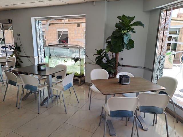 Local Commercial à vendre à La Mata, Torrevieja - 225 000 € (Ref: 8730018)