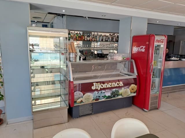 Local Commercial à vendre à La Mata, Torrevieja - 225 000 € (Ref: 8730018)