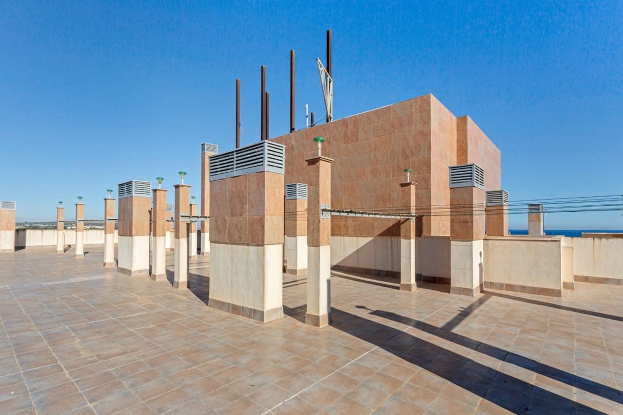 2 quarto Apartamento para venda em Torrevieja - 175 000 € (Ref: 8730067)