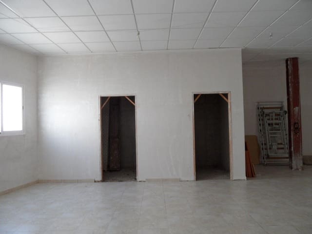 Kommersiell till salu i Pueblo, Calpe / Calp - 199 000 € (Ref: 8730087)