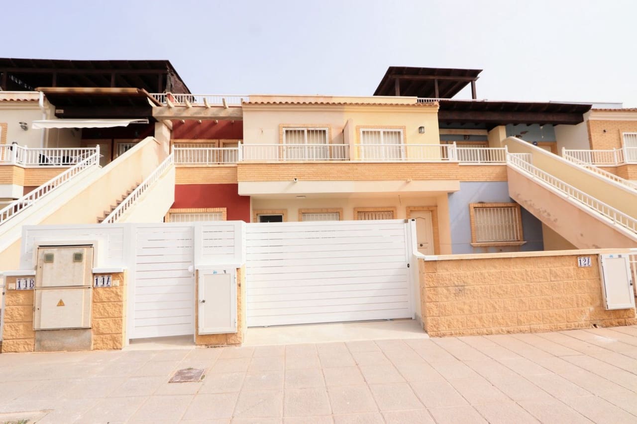 2 Zimmer Apartment zu verkaufen in Pilar de la Horadada mit Pool - 225.000 € (Ref: 8730349)