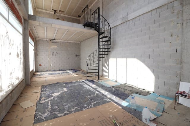 Komercyjne na sprzedaż w Benimar, Benijófar - 212 000 € (Ref: 8730779)