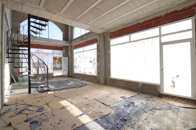 Komercyjne na sprzedaż w Benimar, Benijófar - 212 000 € (Ref: 8730779)