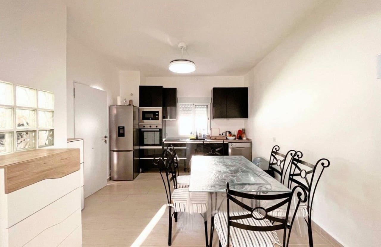 2 makuuhuone Huvila myytävänä paikassa Orihuela Costa - 219 000 € (Ref: 8730911)