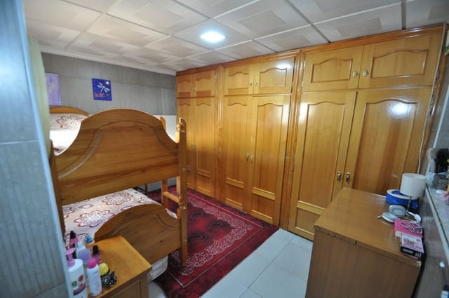 6 Zimmer Villa zu verkaufen in Pinoso - 157.495 € (Ref: 8731306)