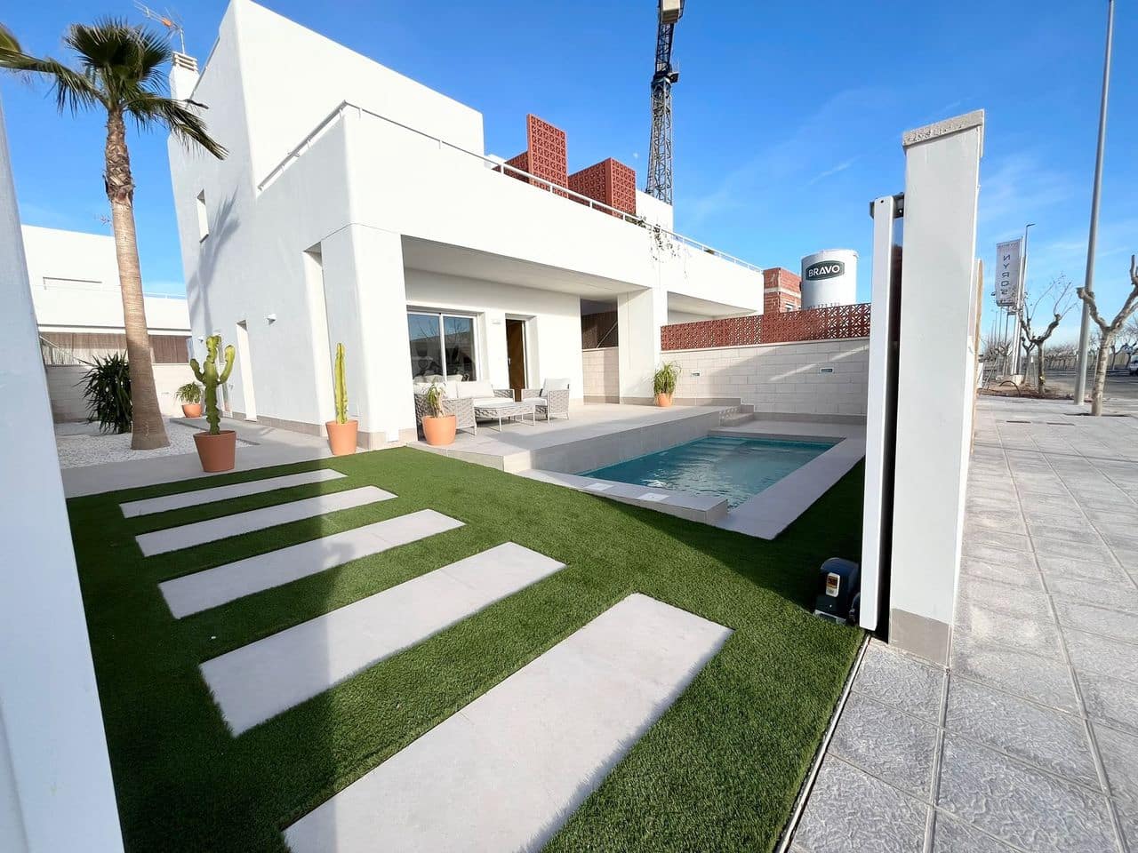 3 soverom Villa til salgs i Pilar de la Horadada med svømmebasseng garasje - € 439 000 (Ref: 8736326)