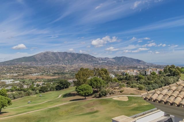 3 chambre Penthouse à vendre à Mijas pueblo, Mijas avec piscine garage - 620 000 € (Ref: 8738631)