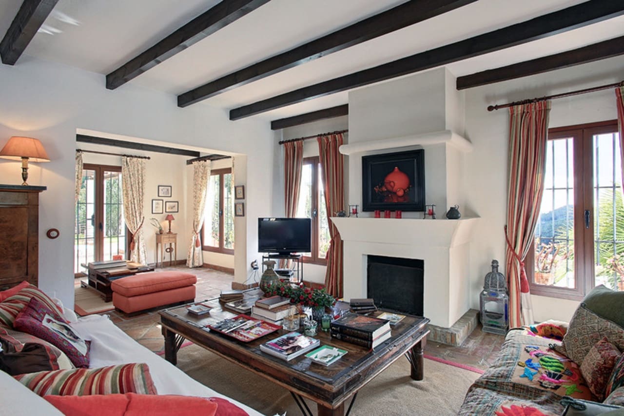4 soveværelse Finca/Landehus til salg i Gaucin med swimmingpool garage - € 990.000 (Ref: 8738945)
