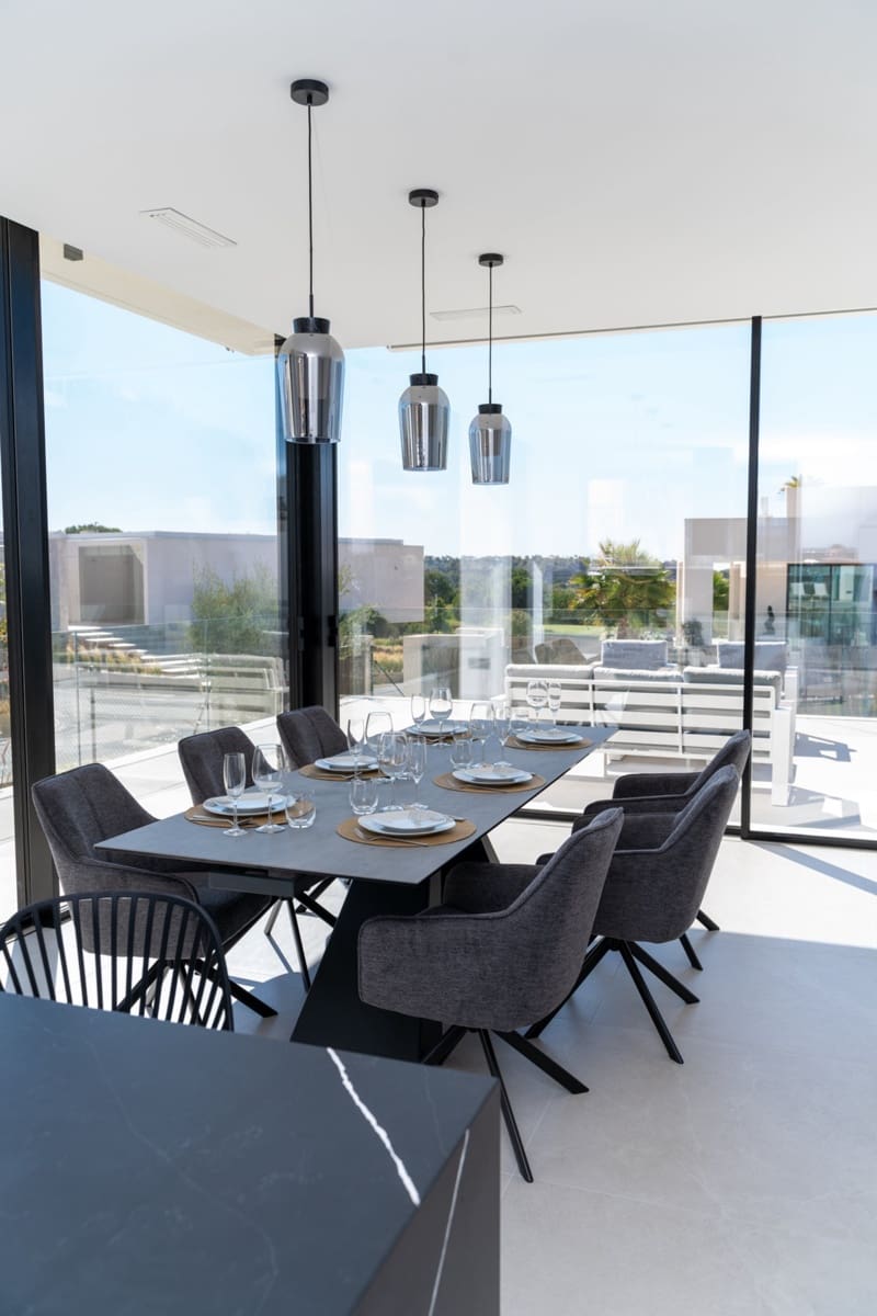 3 slaapkamer Villa te koop in Las Colinas Golf met zwembad - € 1.000.000 (Ref: 8743186)