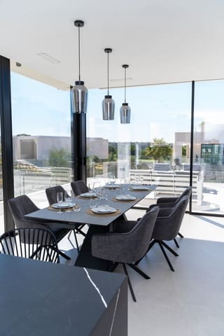 3 slaapkamer Villa te koop in Las Colinas Golf, Orihuela met zwembad - € 1.000.000 (Ref: 8743186)