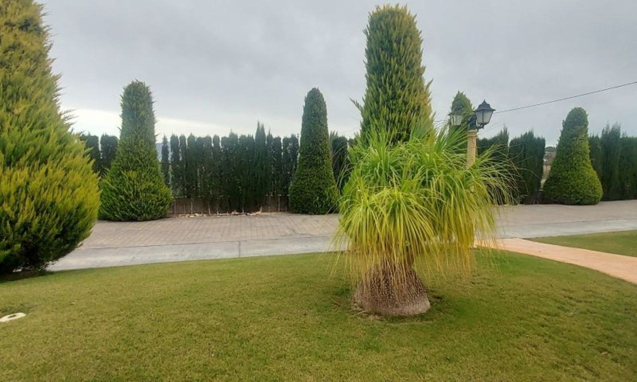 5 sovrum Villa till salu i Hondon de las Nieves med pool - 850 000 € (Ref: 8752373)