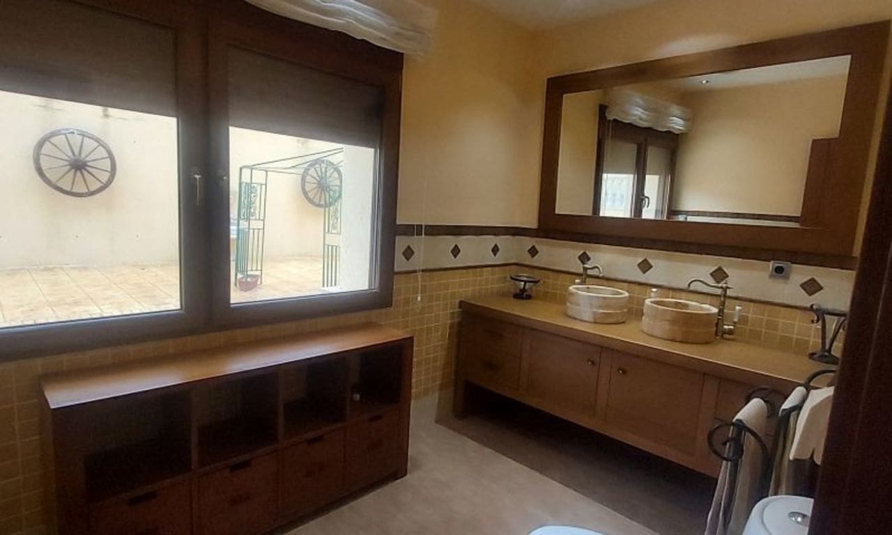 5 sovrum Villa till salu i Hondon de las Nieves med pool - 850 000 € (Ref: 8752373)