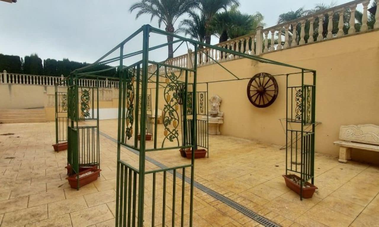 5 sovrum Villa till salu i Hondon de las Nieves med pool - 850 000 € (Ref: 8752373)