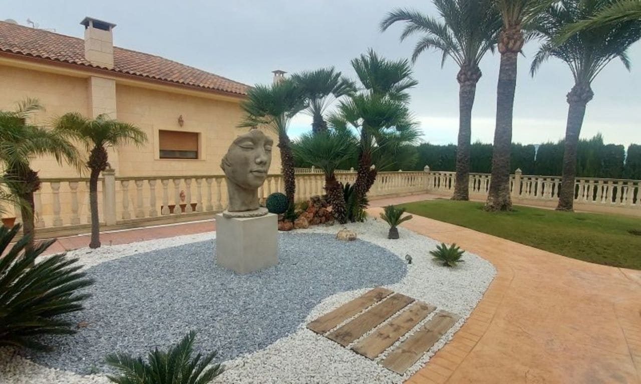 5 sovrum Villa till salu i Hondon de las Nieves med pool - 850 000 € (Ref: 8752373)