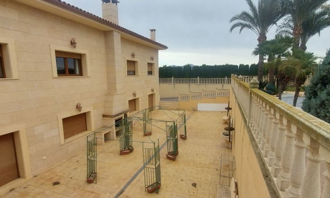 5 sovrum Villa till salu i Hondon de las Nieves med pool - 850 000 € (Ref: 8752373)