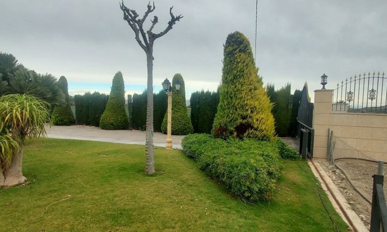 5 sovrum Villa till salu i Hondon de las Nieves med pool - 850 000 € (Ref: 8752373)