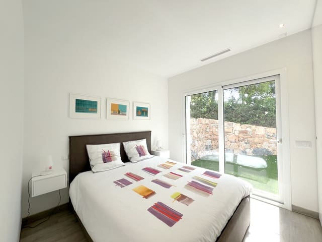 3 soveværelse Villa til salg i Las Colinas Golf, Orihuela med swimmingpool - € 990.000 (Ref: 8752889)