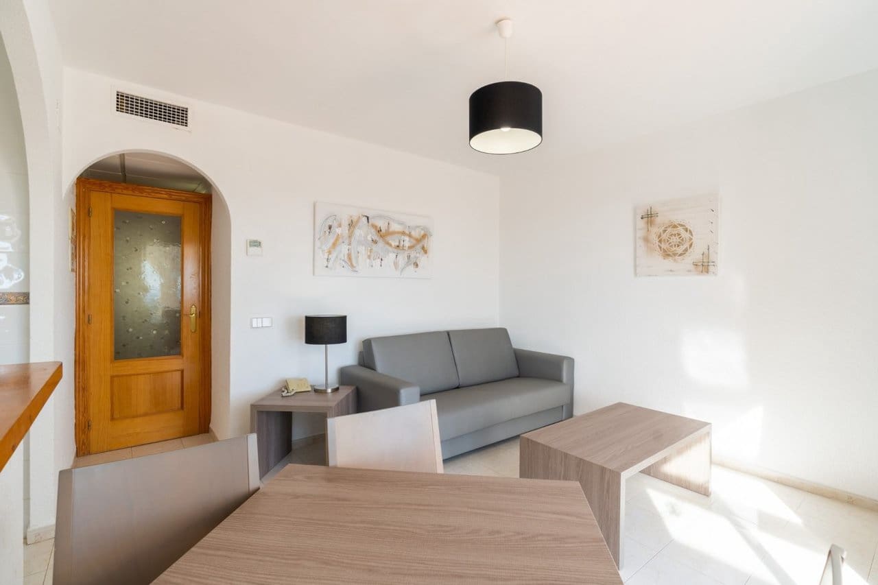 2 chambre Bungalow à vendre à Calpe / Calp avec piscine garage - 240 000 € (Ref: 8755550)